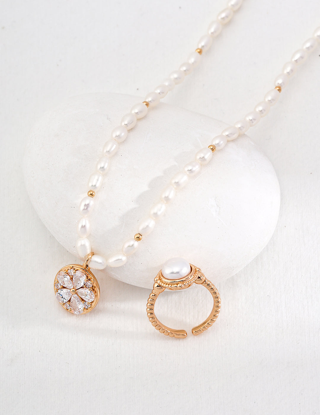 Pearl Blossom Necklace-D0142-2